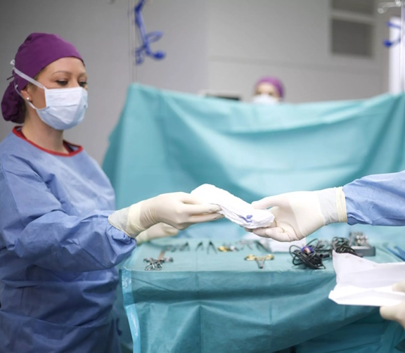 Behandlungen / Operationen, Plastische und Ästhetische Chirurgie in Bochum, Ästhetik-Centrum