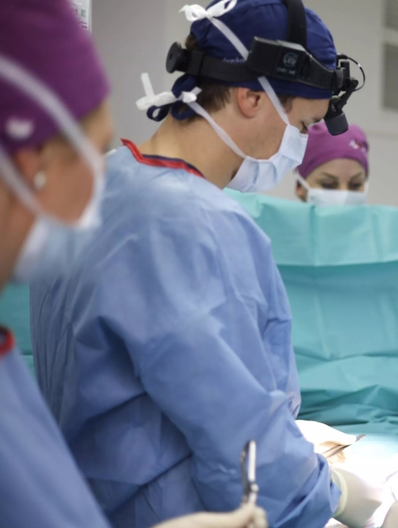 Behandlungen / Operationen, Plastische und Ästhetische Chirurgie in Bochum, Ästhetik-Centrum